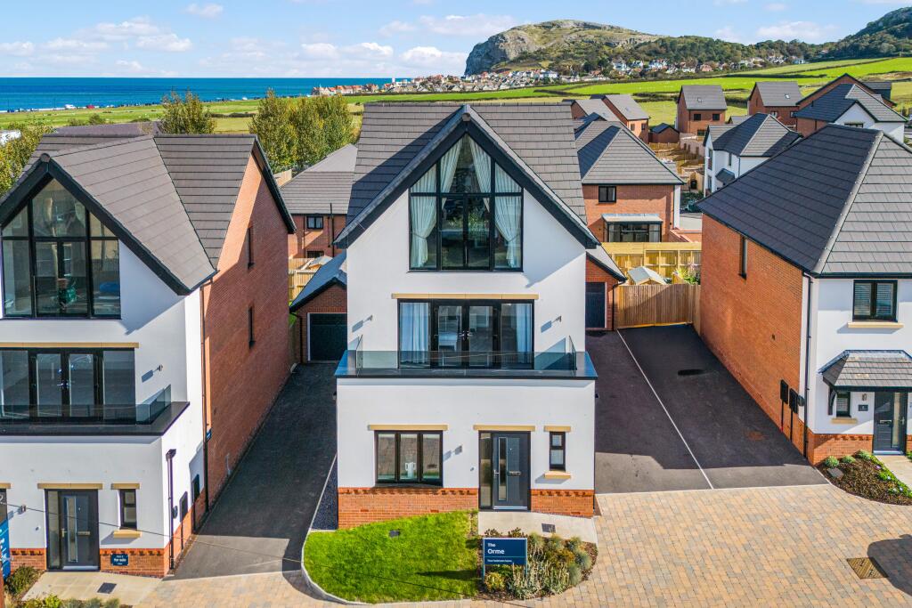 Main image of property: Nant y Gamar Road,
Llandudno,
LL30 1YE