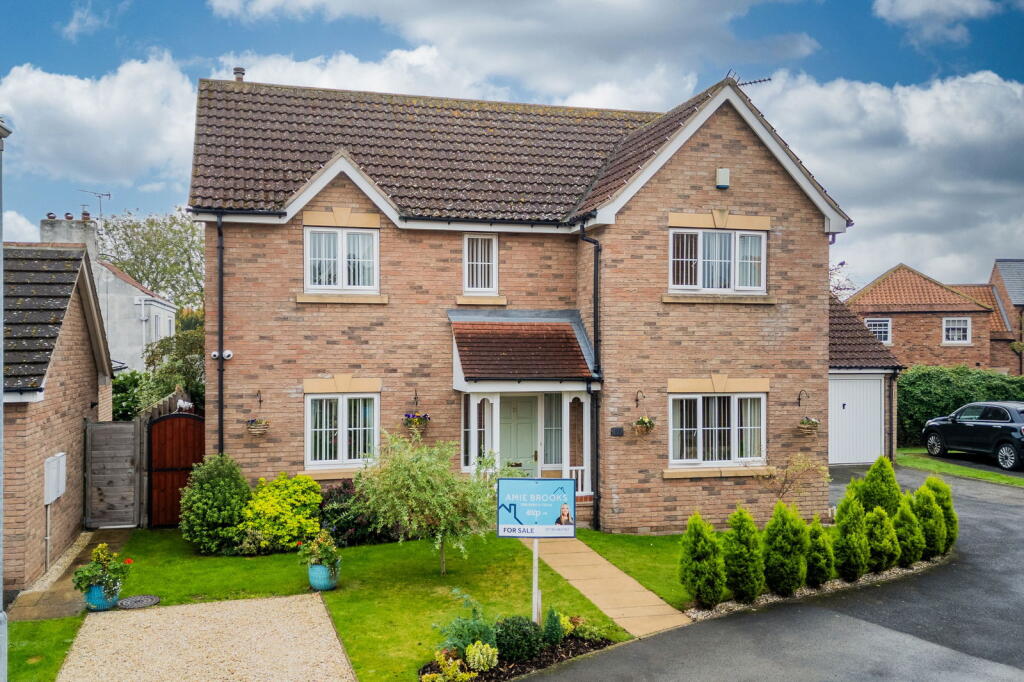 Main image of property: Hopyard Court, Howden, Goole, DN14 7SA
