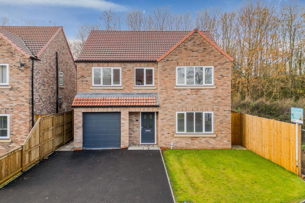 Main image of property: Holly Close, Whitley, DN14 0GY