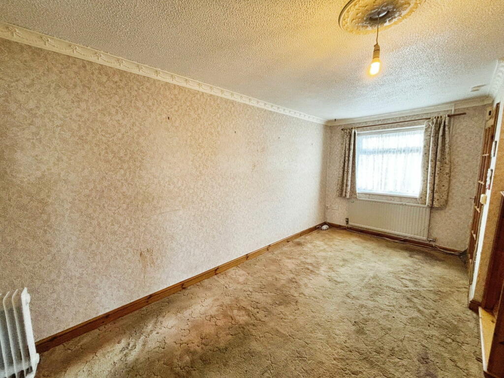 Additional property image - Westbourne Court, Porthcawl, CF36 3HN