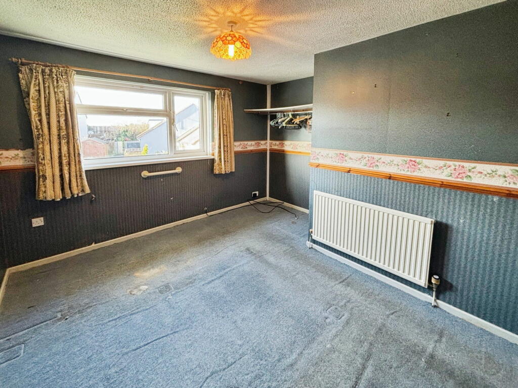 Additional property image - Westbourne Court, Porthcawl, CF36 3HN