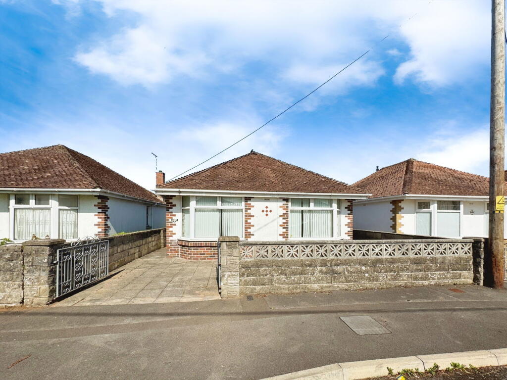 Main image of property: Ynyslas, Porthcawl, CF36 5EF