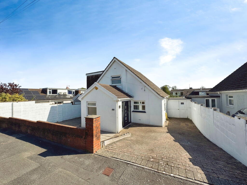 Main image of property: Wernlys Road, Pen-y-Fai, Bridgend, CF31 4NS