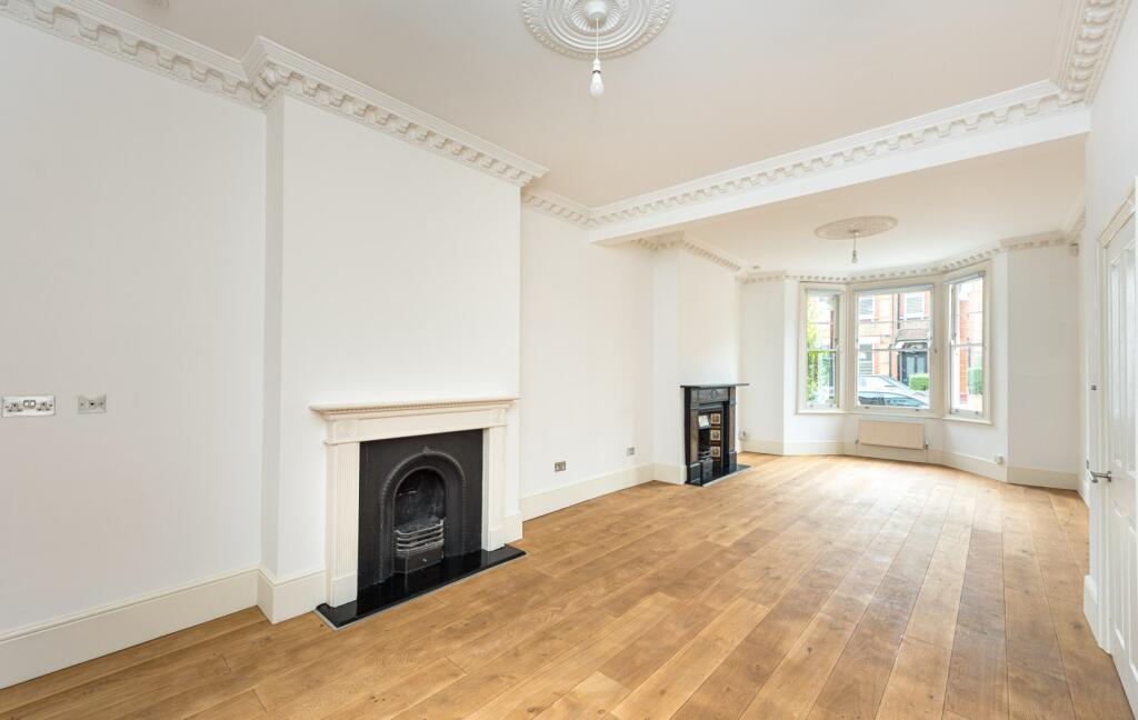 Main image of property: LYNETTE AVENUE, SW4