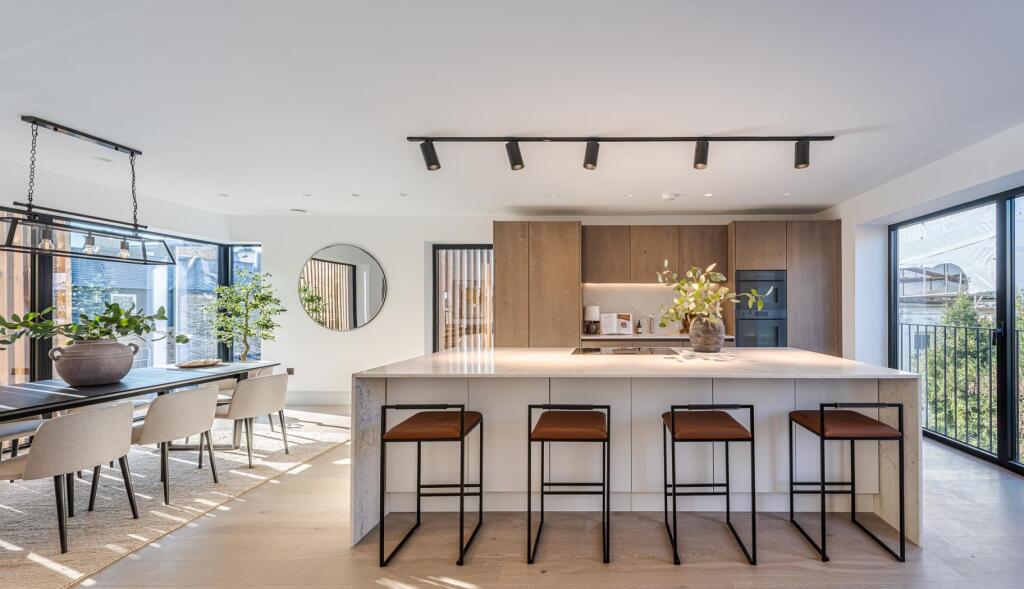 Main image of property: MALLINSON ROAD, SW11