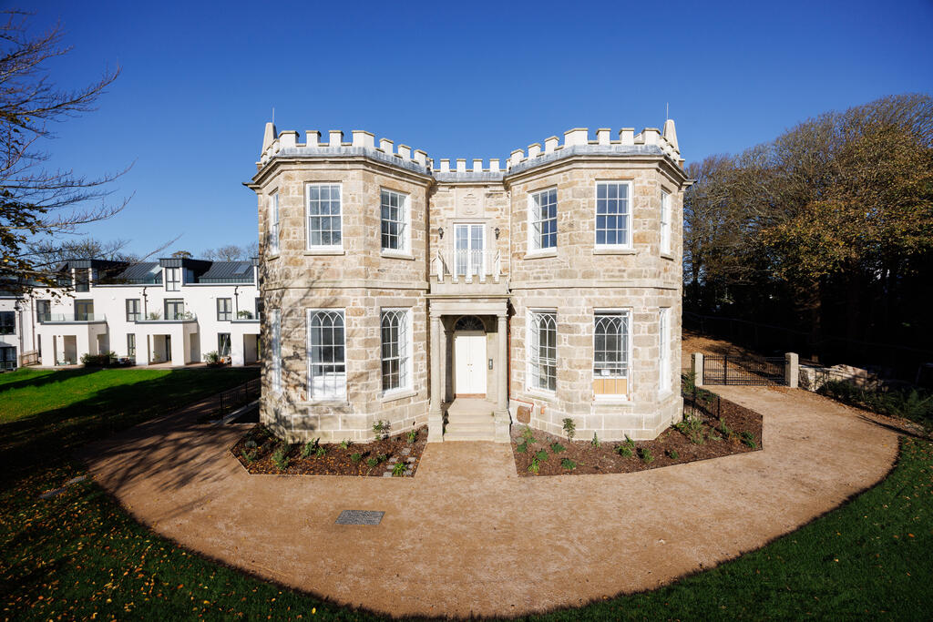 Main image of property: York House
Penzance,
TR18 2FU