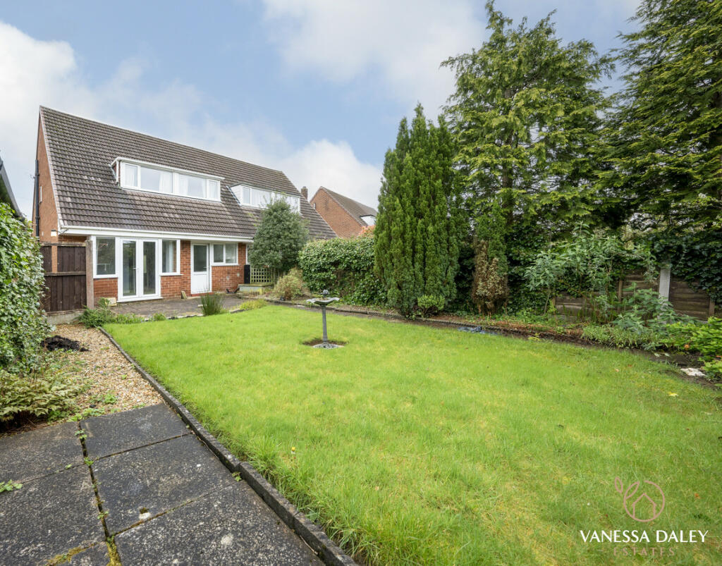 3 bedroom semidetached house for sale in Janice Drive, Preston, PR2