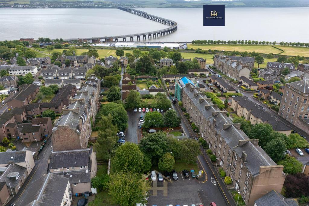 Main image of property: Union Place, Dundee