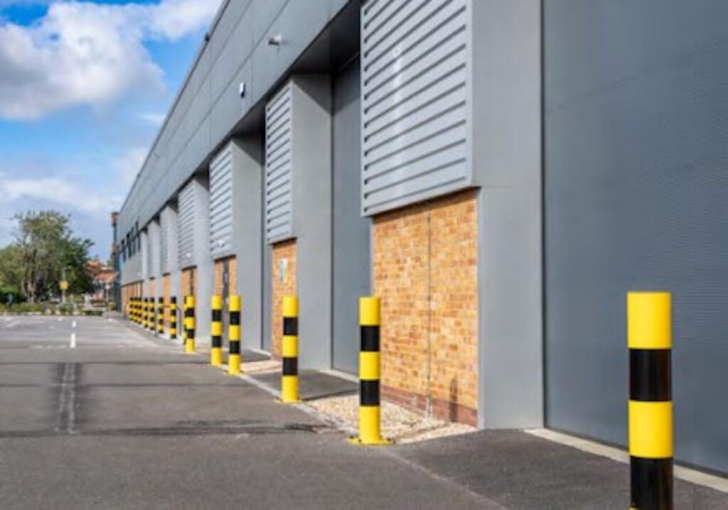 Additional property image - Unit A3, Fleets Corner Business Park, Poole, BH17 0LA