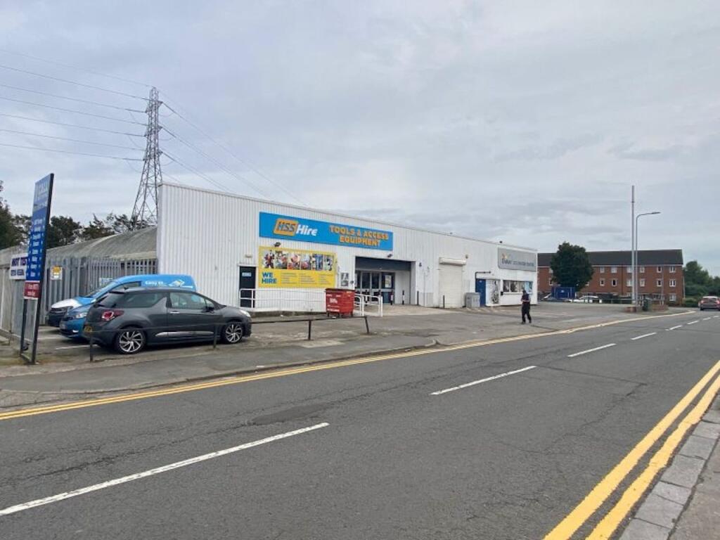 Additional property image - Unit 1b, Wentworth Park Trade Centre, Ipswich Road, Cardiff, CF23 9AN
