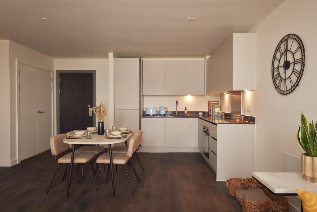 Additional property image - Pershore Road, Birmingham, B5