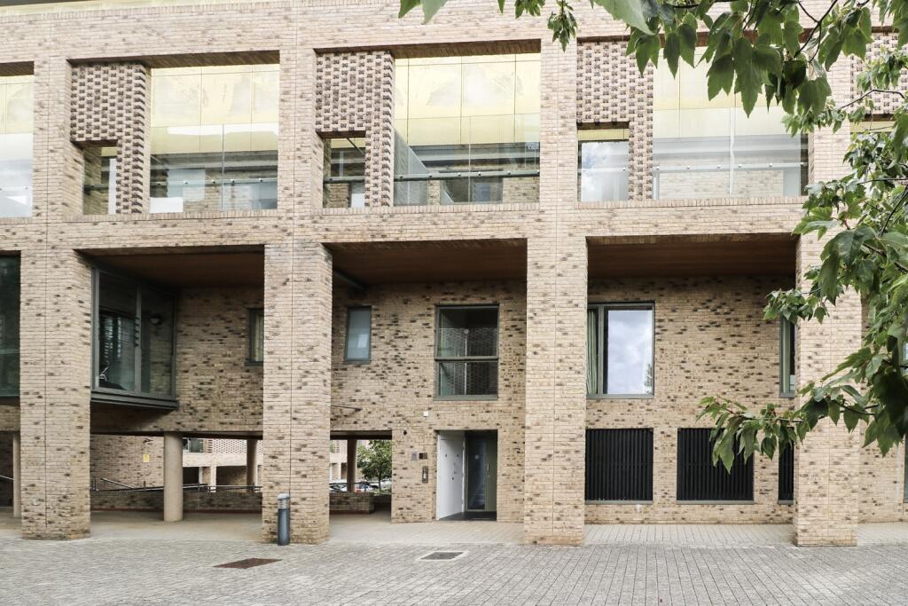 Main image of property: Trumpington, CAMBRIDGE, CB2