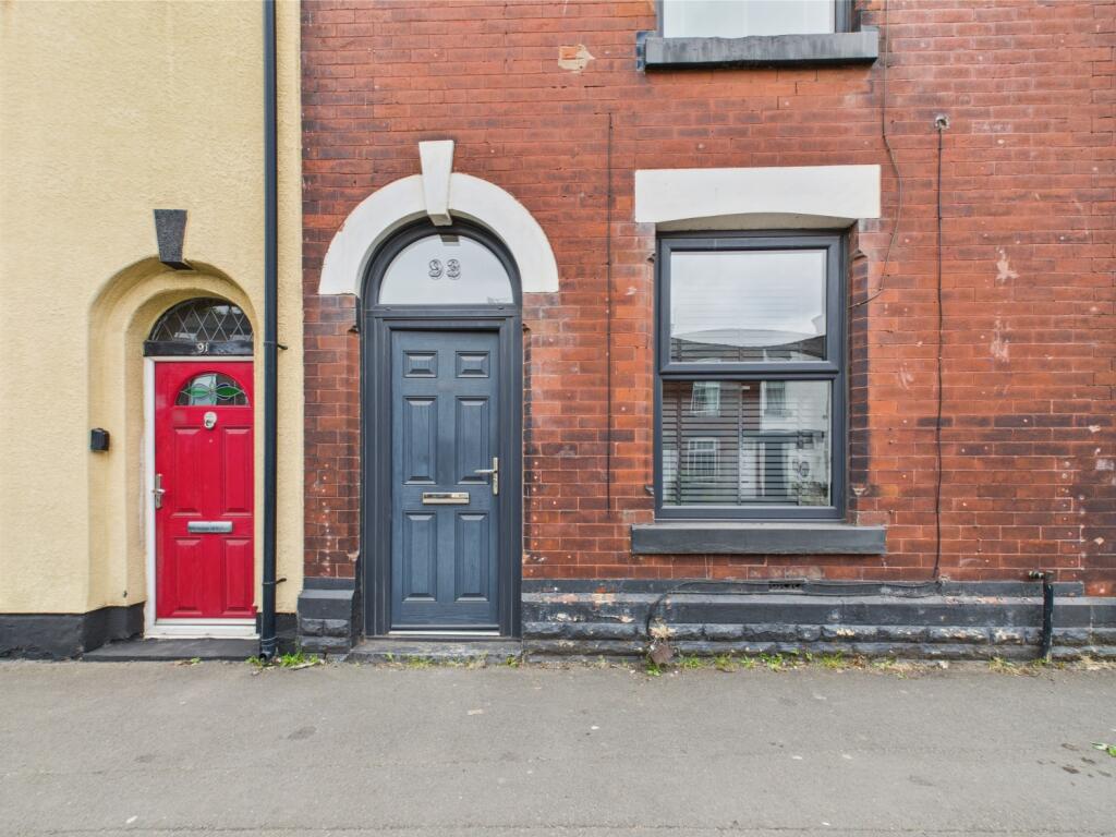 Main image of property: Old Road, Hyde, Cheshire, SK14
