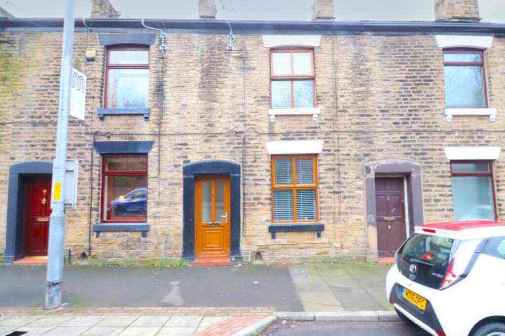 Main image of property: Manchester Road, Mossley, Ashton-under-Lyne, OL5 9LZ
