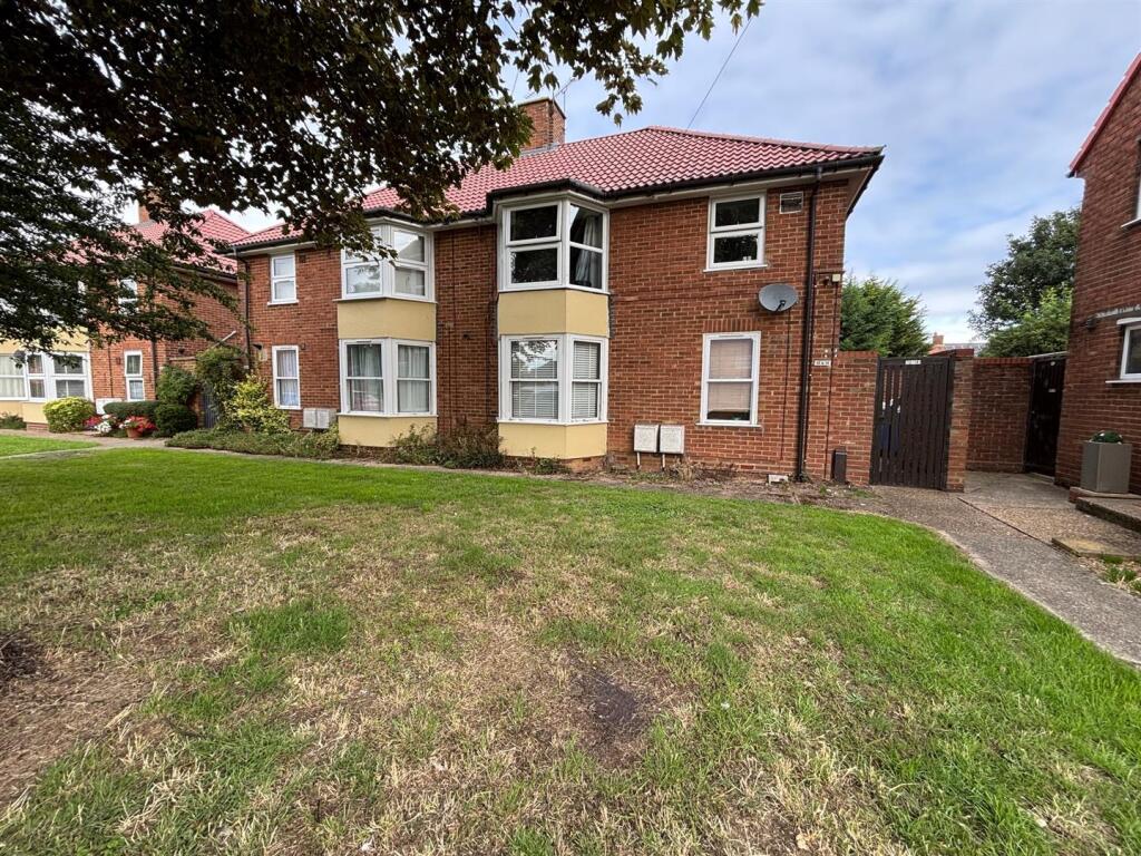 Main image of property: Goldcrest Road, Ipswich