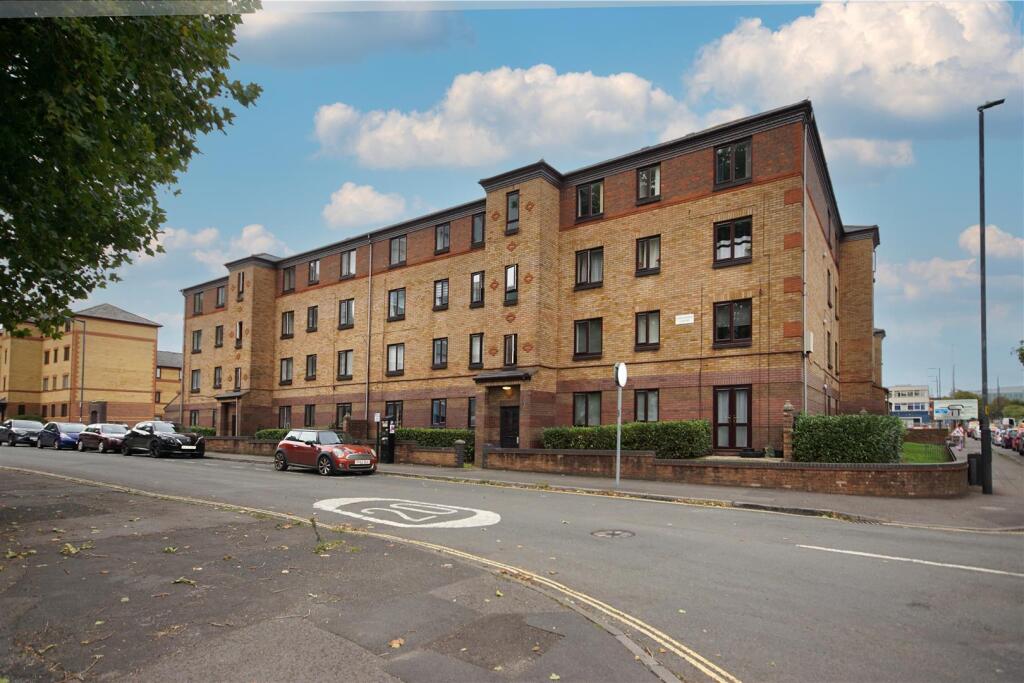 Main image of property: 19 Garamond Court, Somerset Street, Redcliffe, BRISTOL