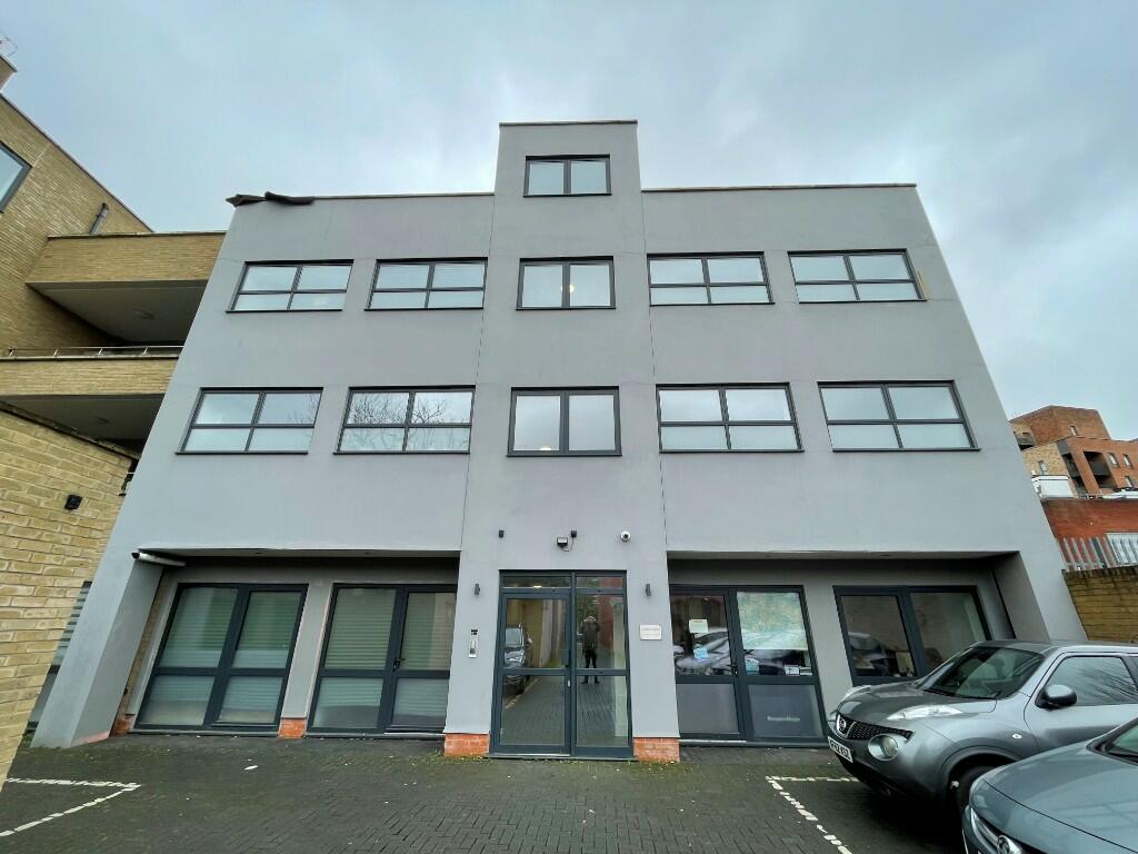 Office to lease in 43a Hornsey Park Road, London N8 0JU, N8