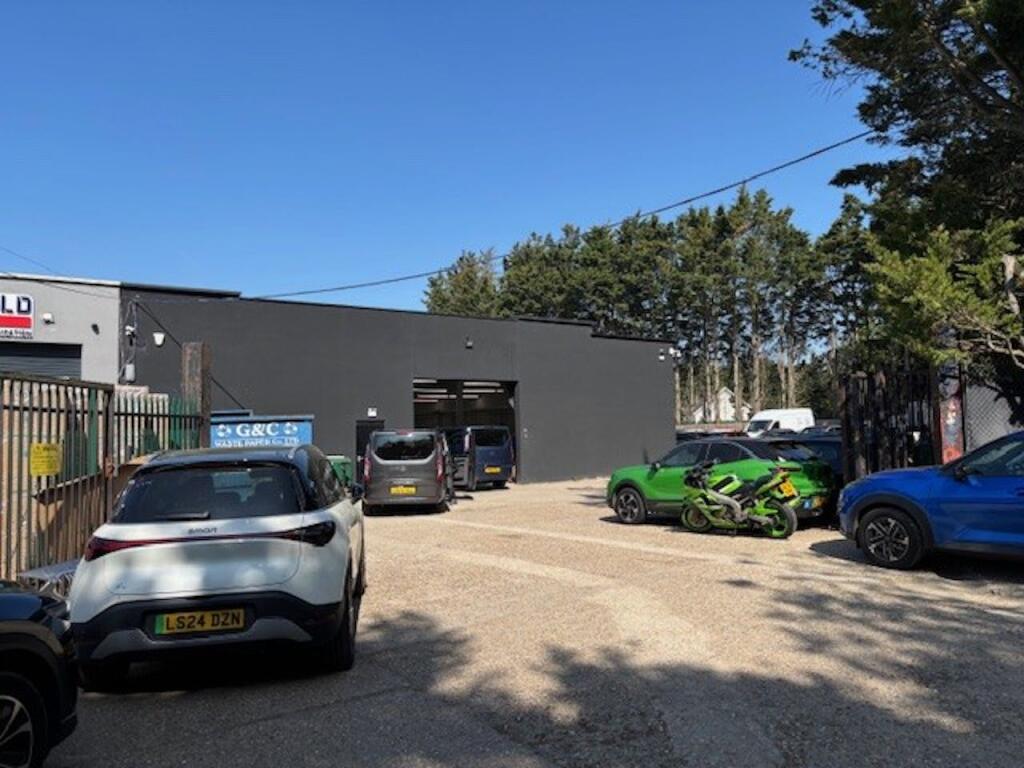 Main image of property: Unit 3, Woodside Lane, Hatfield, AL9 6DE