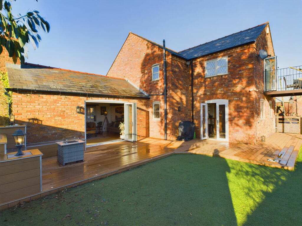 Additional property image - The Coach House, Chester