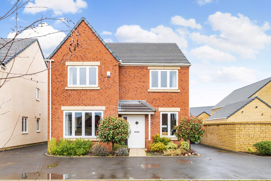 Main image of property: Dominie Place, Witney, OX29