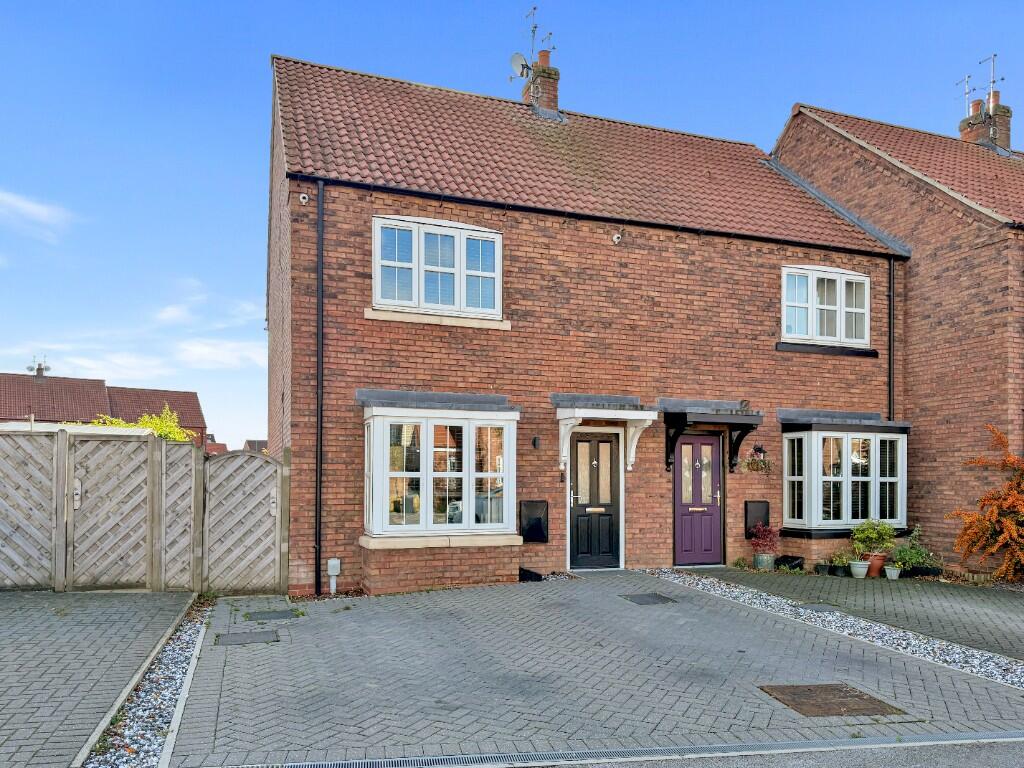 Main image of property: Hamlet Drive, Hull, East Riding Of Yorkshire, HU7