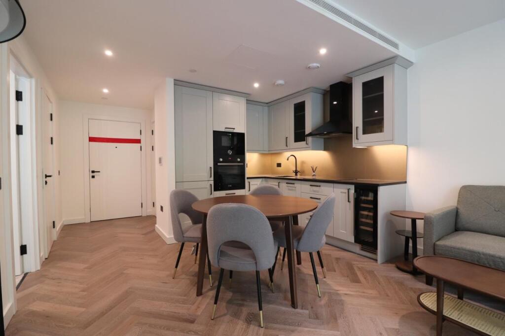 Main image of property: 23 Gauging Square