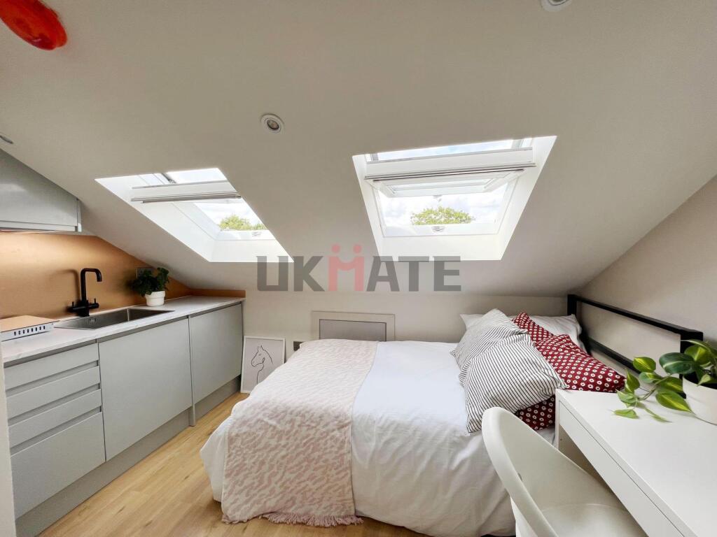 Main image of property: 1 Clarence Villas, Hawks Road