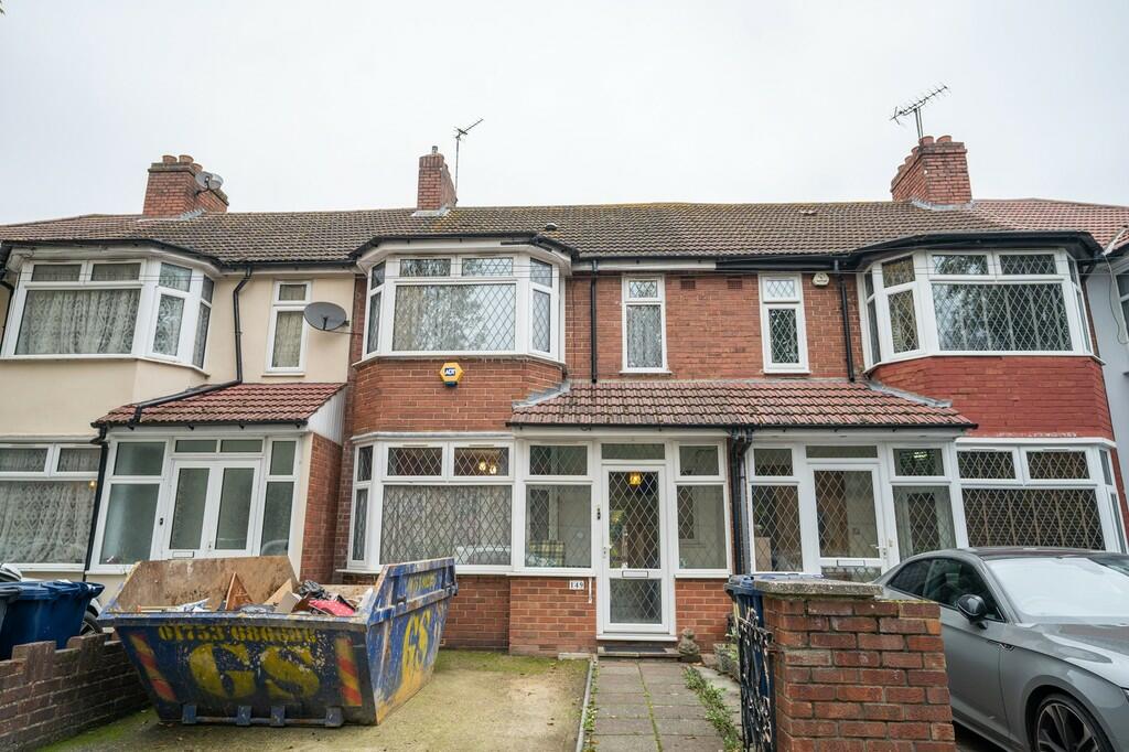 Main image of property: Park Avenue, Southall