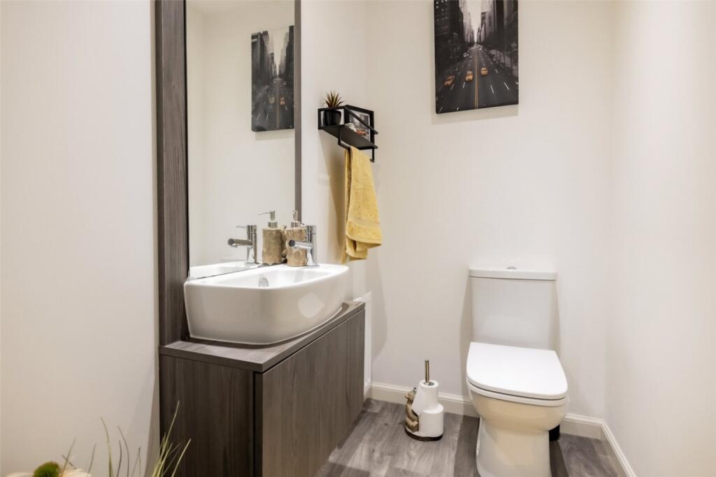 Additional property image - 1 Fifeshill Street, Aberdeen, AB15 8JH