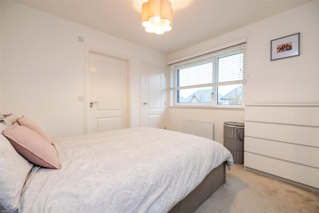 Additional property image - 1 Fifeshill Street, Aberdeen, AB15 8JH