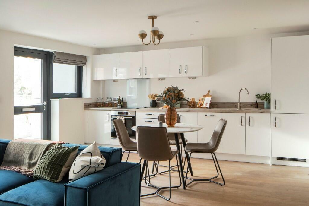 2 bedroom duplex for sale in Furness Quay, Salford Quays , M50