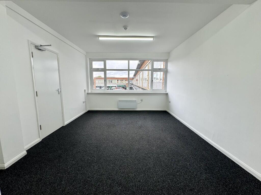 Main image of property: Simply Business Space - Seemore Business Centre, 43A Towngate, Ossett, West Yorkshire, WF5 9BL