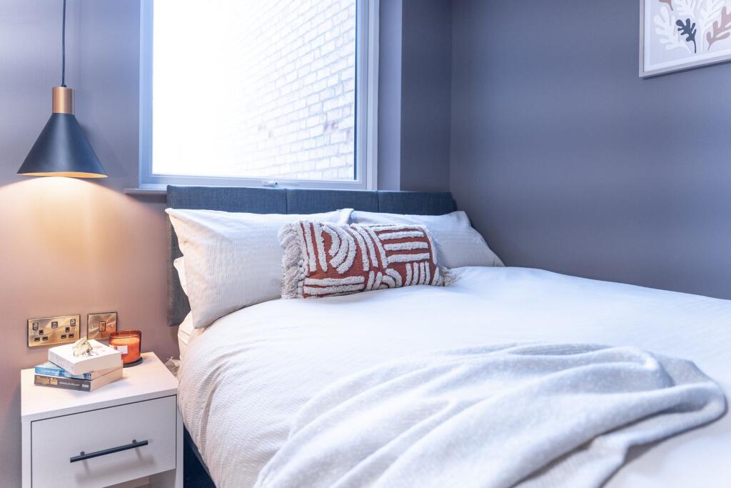 Main image of property: Room 5, Salisbury Street