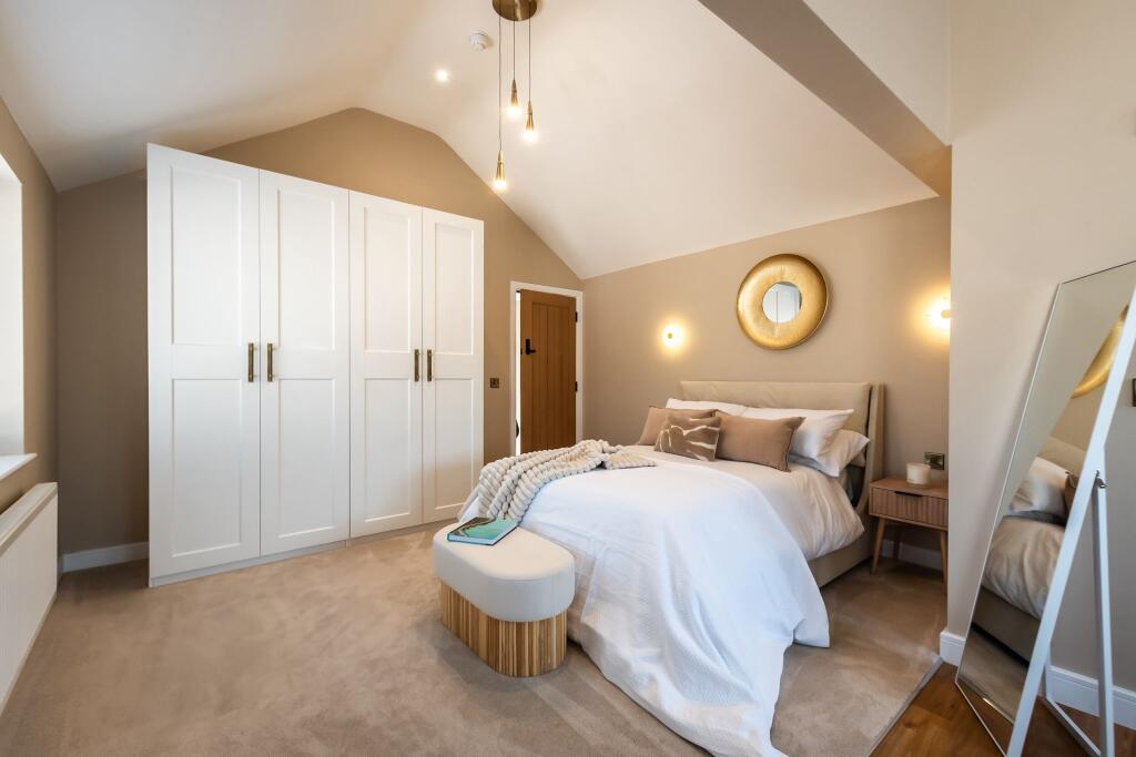 Main image of property: Room 8, Jackson Street