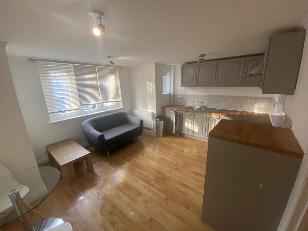 Main image of property: Blewitt Court, Littlemore, Oxford, Oxfordshire, OX4