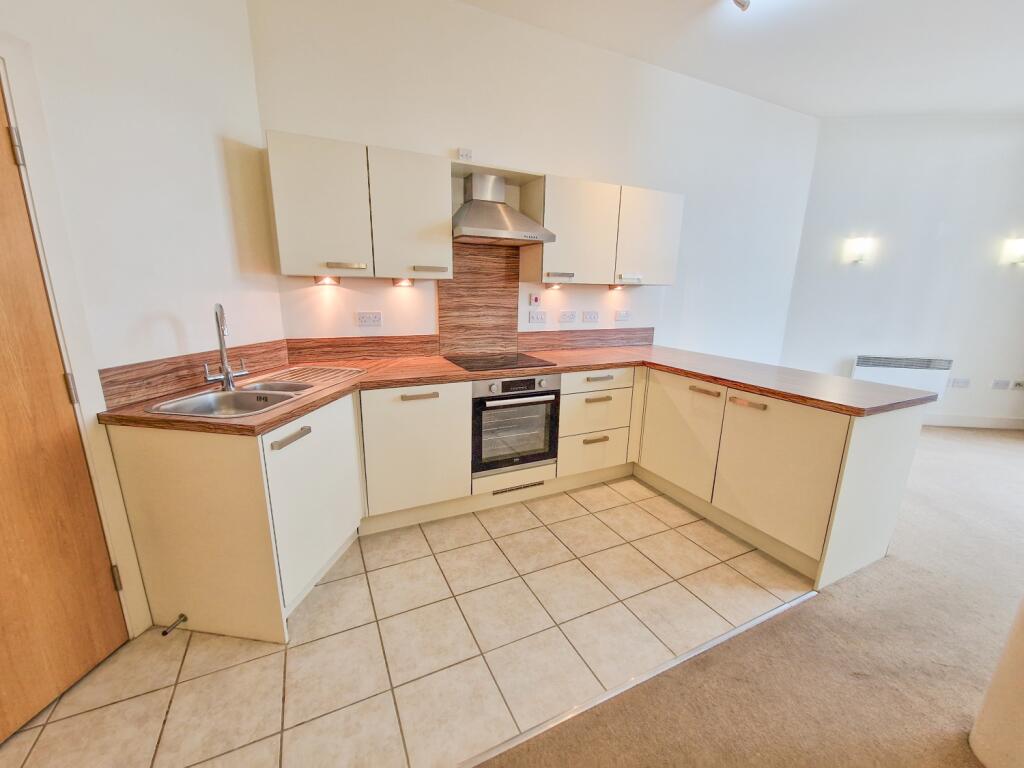 Main image of property: Silk Mill, Dewsbury Road, Elland, West Yorkshire, HX5