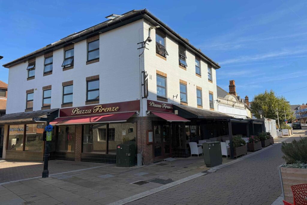 Main image of property: Cygnet House, 45-47 High Street, Leatherhead, Surrey, KT22