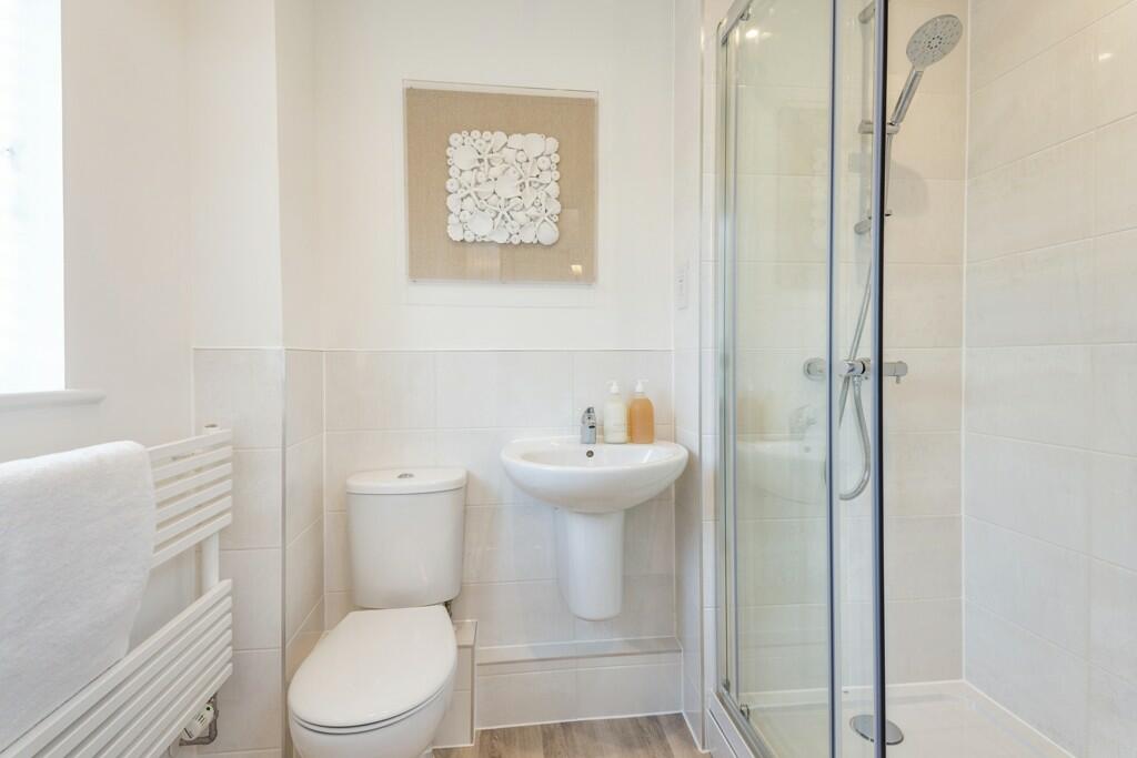 Additional property image - 18 Goshawk Road,
Off Old Shoreham Road,
Lancing,
BN15 9GT