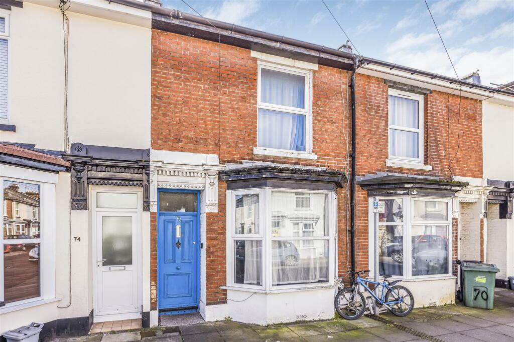 4 bedroom terraced house for sale in Telephone Road, Southsea, PO4