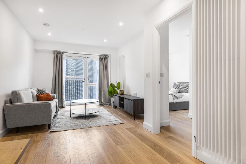 Main image of property: Western Gateway, London, E16