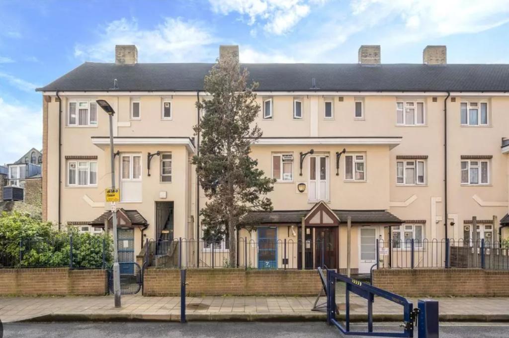 Main image of property: Pemell Close, London, E1 4JU