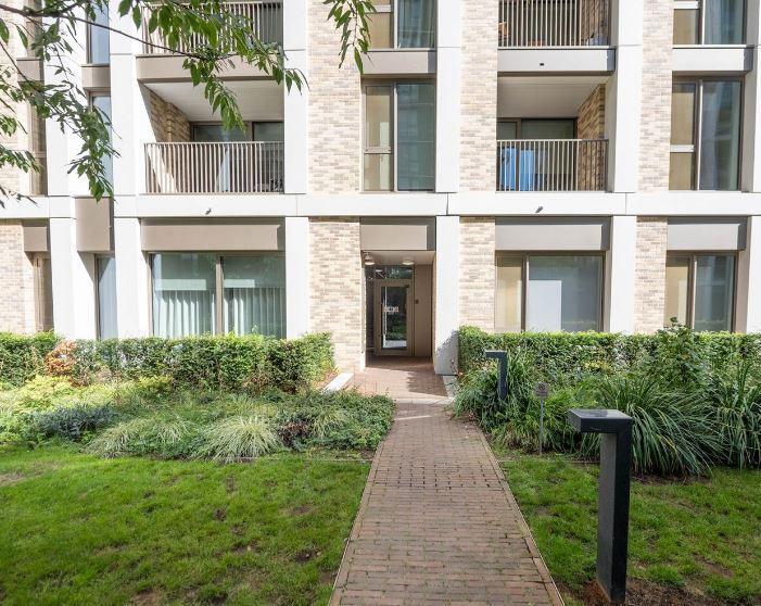 Main image of property: 5 Palmer Road, London, SW11 4FX