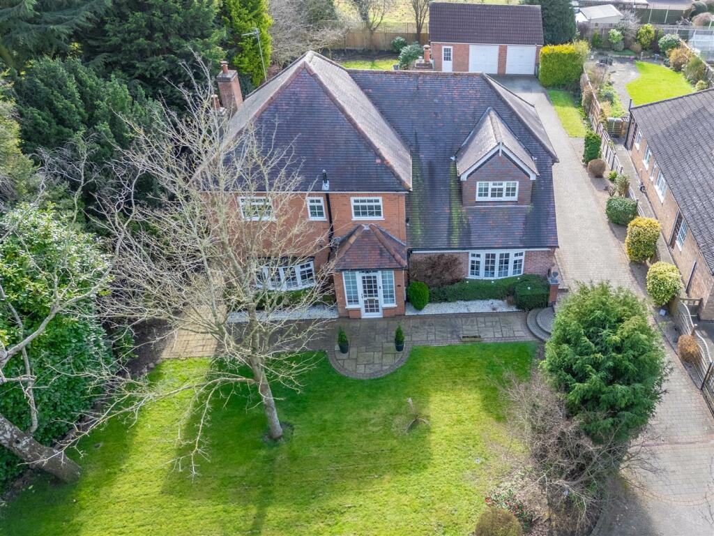 5 bedroom detached house for sale in Ratby Meadow Lane, Enderby