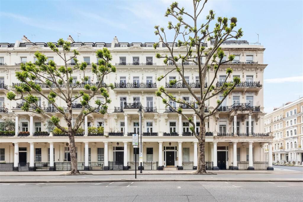 Main image of property: Queen's Gate, SW7