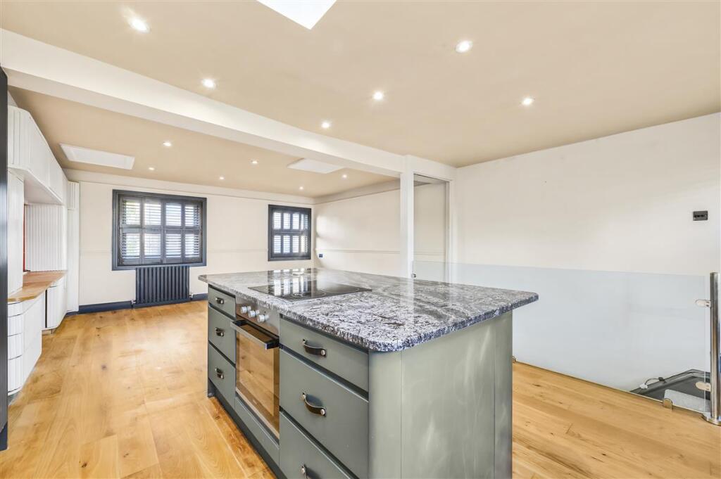 Main image of property: Clapham Manor Street, SW4
