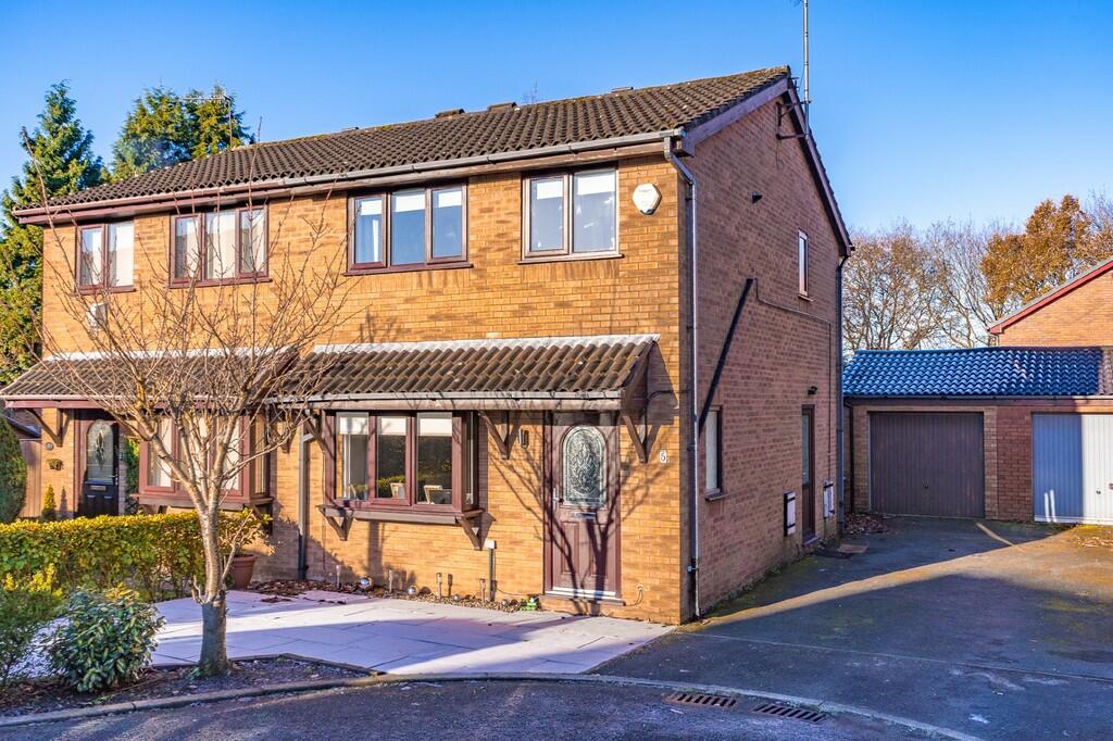 3 bedroom semidetached house for sale in Firwood, Skelmersdale, WN8