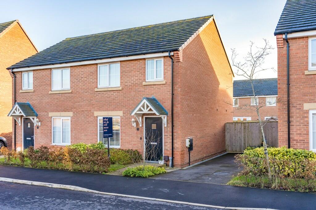 3 bedroom semidetached house for sale in High Grove Park, Burscough, L40