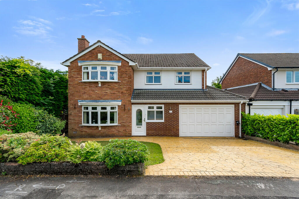 4 bedroom detached house for sale in Cole Crescent, Aughton, L39