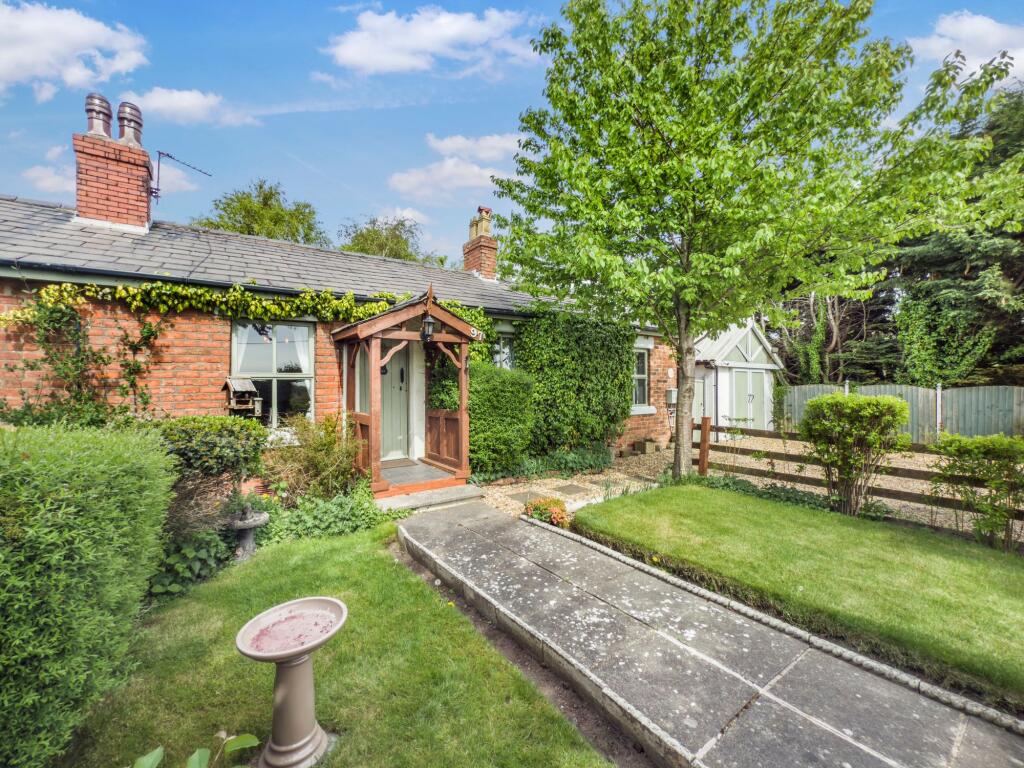Main image of property: Henridge Cottage, Martin Lane, Burscough