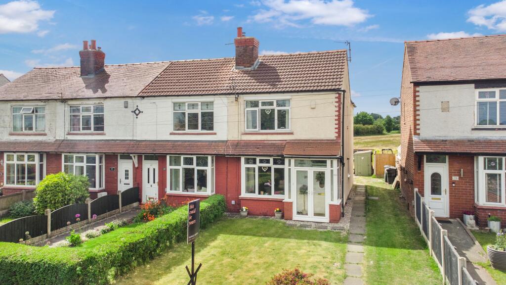 3 bedroom end of terrace house